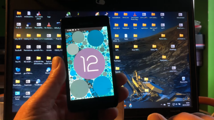Galaxy S2, de 11 anos atrás, recebe Android 12 estável em versão não oficial