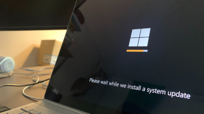 Windows 10 (Image: Unsplash / Clint Patterson)