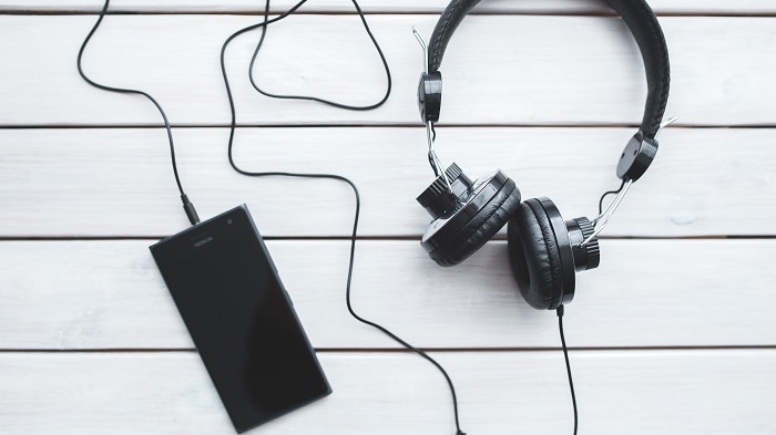 How to create a playlist on Amazon Music / Photo by Kaboompics .com on Pexels