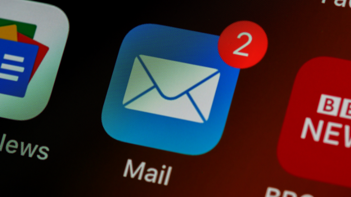 Loja que enviou 500 mensagens por e-mail e SMS é condenada em R$ 5 mil