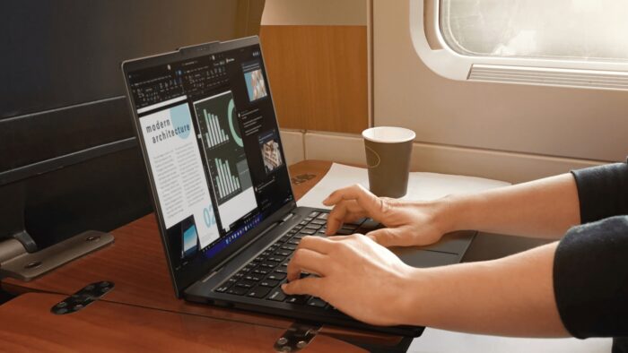 Notebook ThinkPad X13s com 28h de bateria é a aposta da Lenovo em chips Arm