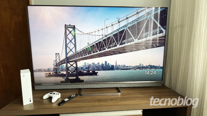 Review TV QLED TCL C825: Mini LED com muito brilho e Google TV