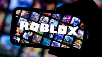 Posto De Sinalização Do Roblox Na Entrada Da Sede. Roblox é Uma Plataforma  De Jogos Online E Um Sistema De Criação De Jogos Imagem de Stock Editorial  - Imagem de inicial, matrizes