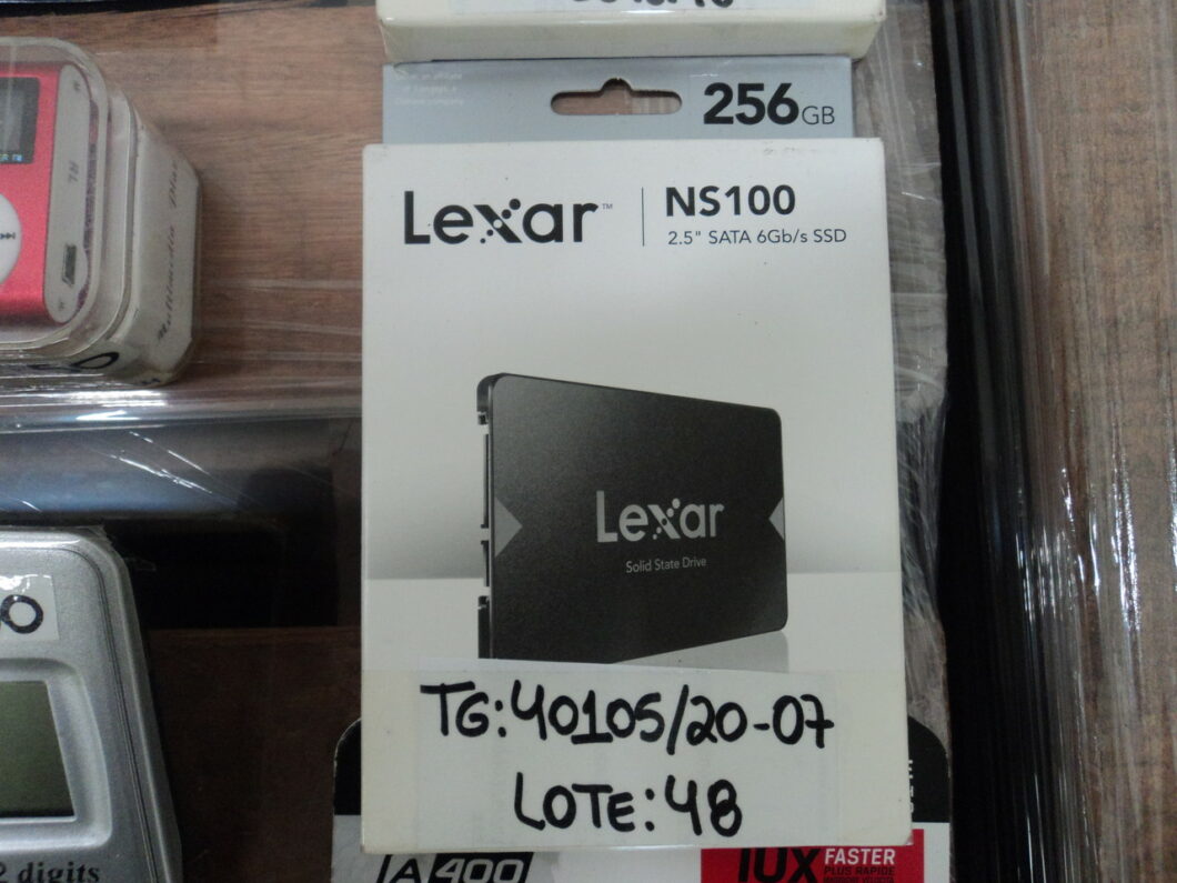 Lote 48 tem várias unidades de SSD (Imagem: Reprodução/Receita Federal)