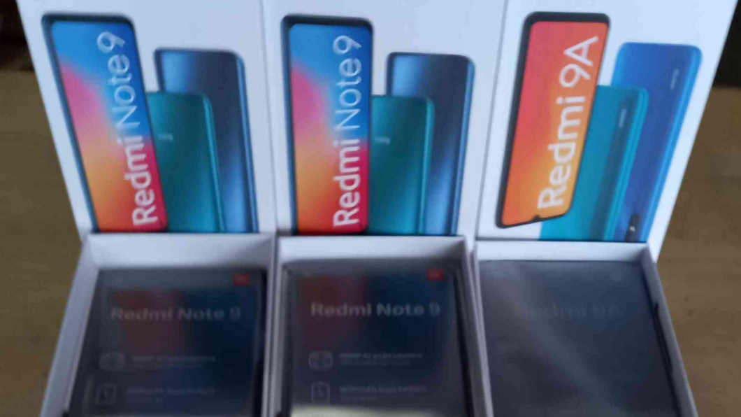 Trio de celulares Xiaomi (Imagem: Reprodução/Receita Federal)