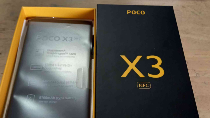 Leilão da Receita tem kits com 3 celulares Xiaomi a partir de R$ 1.200