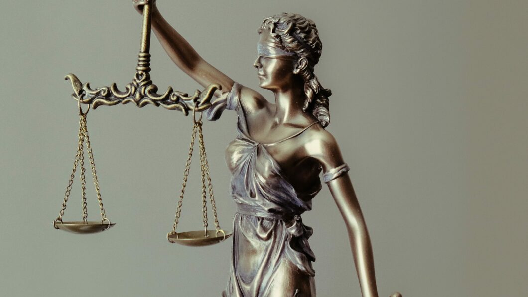 Justiça (imagem ilustrativa: Tingey Injury Law Firm/ Unsplash)