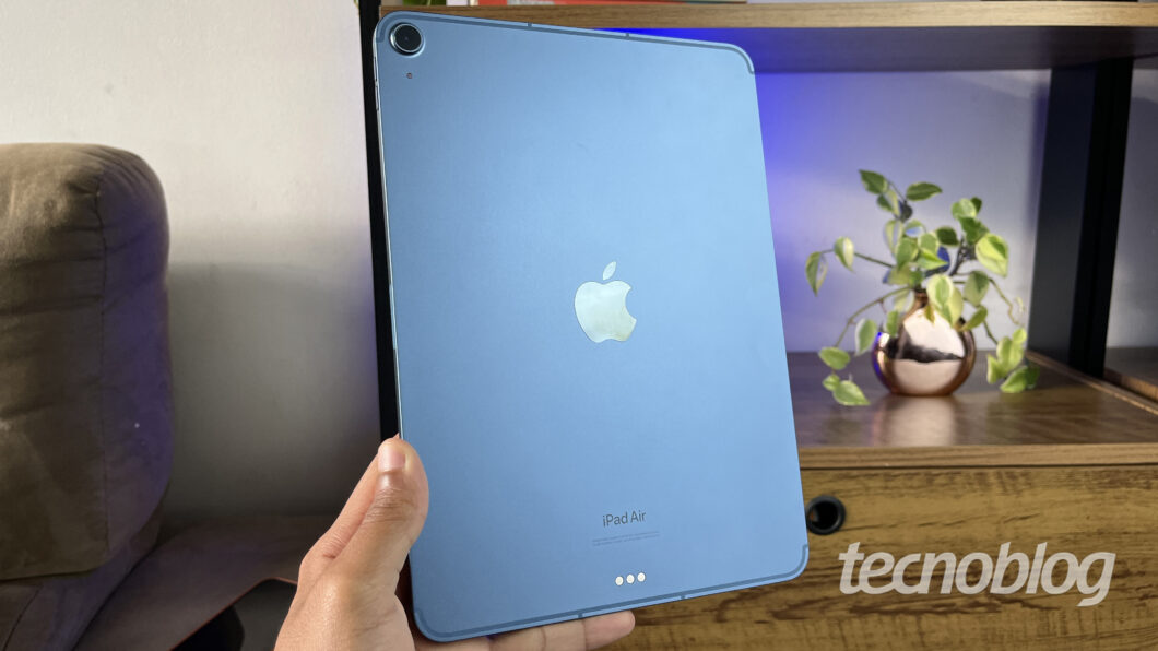 iPad Air 5 (Apple M1) (Imagem: Darlan Helder/Tecnoblog)