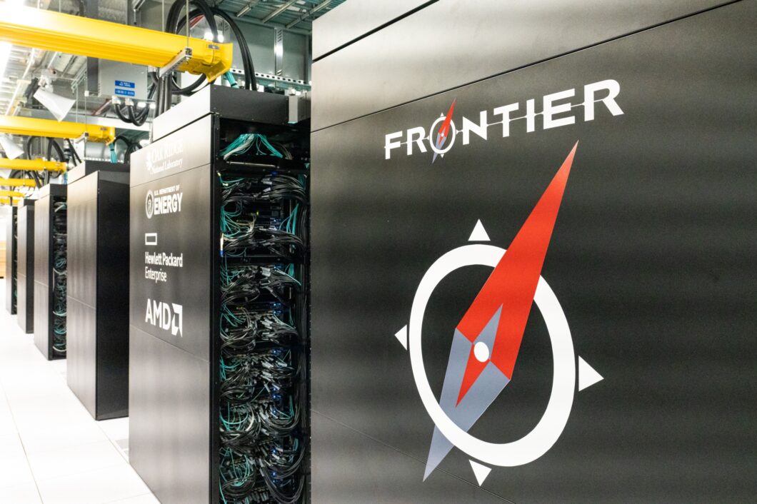 Supercomputador Frontier (imagem: divulgação/ORNL)
