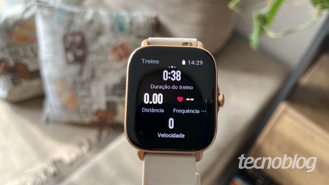 Amazfit GTS 3 (Imagem: Darlan Helder/Tecnoblog)