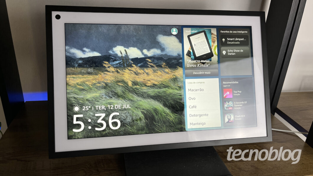 Amazon Echo Show 15 (Imagem: Darlan Helder/Tecnoblog)