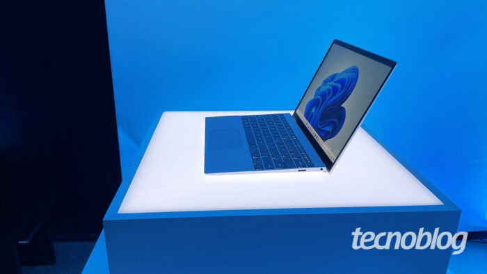 Dell Inspiron 13 com Windows 11 (imagem: Emerson Alecrim/Tecnoblog)