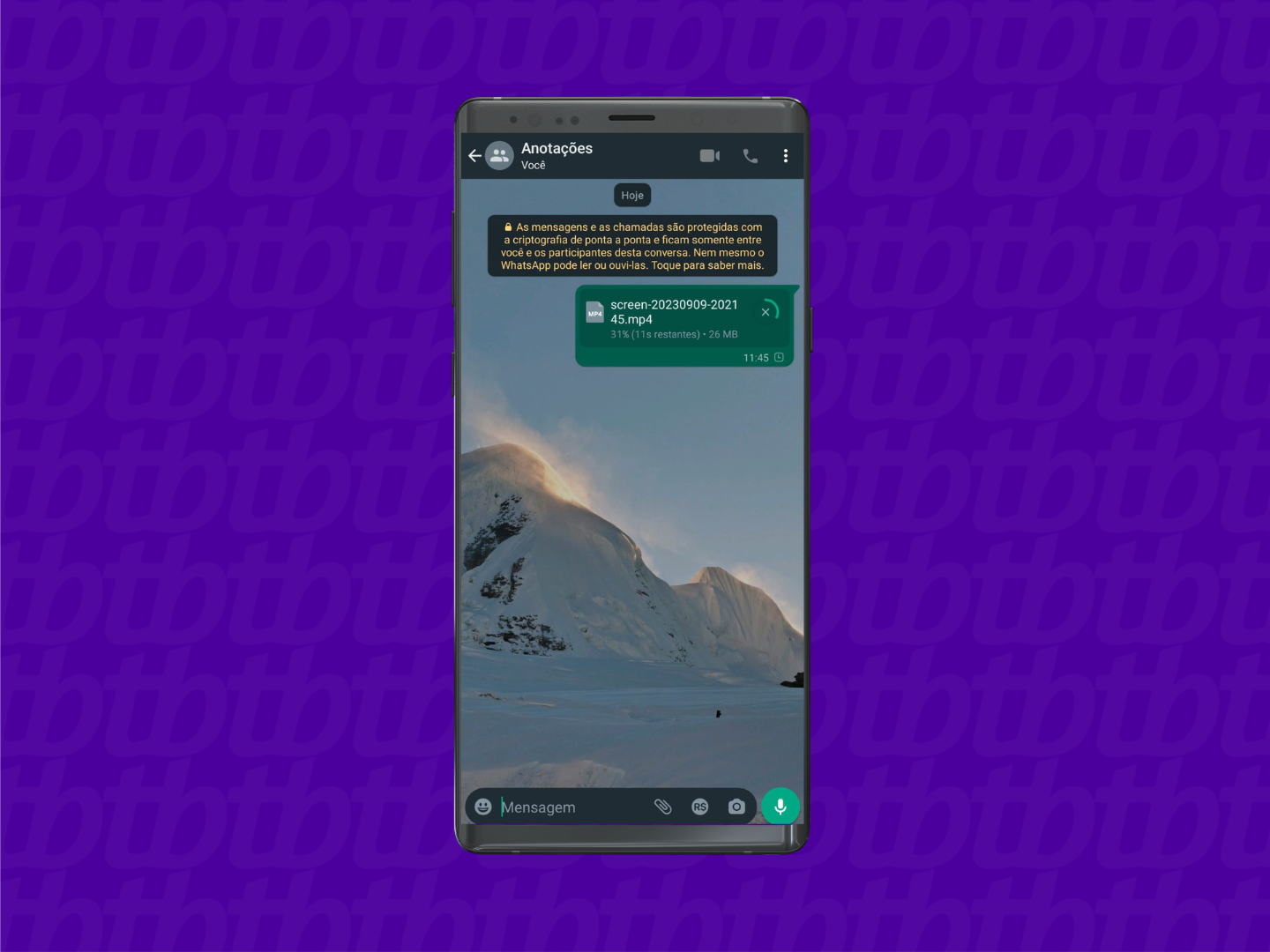 Mockup de celular Android com print de tela de uma conversa de WhatsApp
