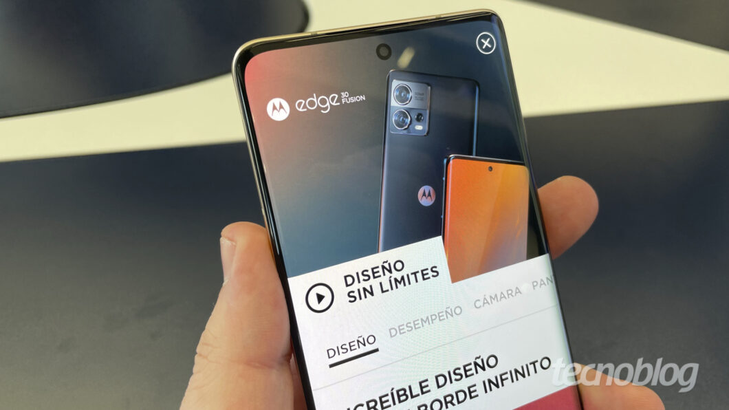 Motorola Edge 30 Fusion (Imagem: Bruno Gall De Blasi/Tecnoblog)