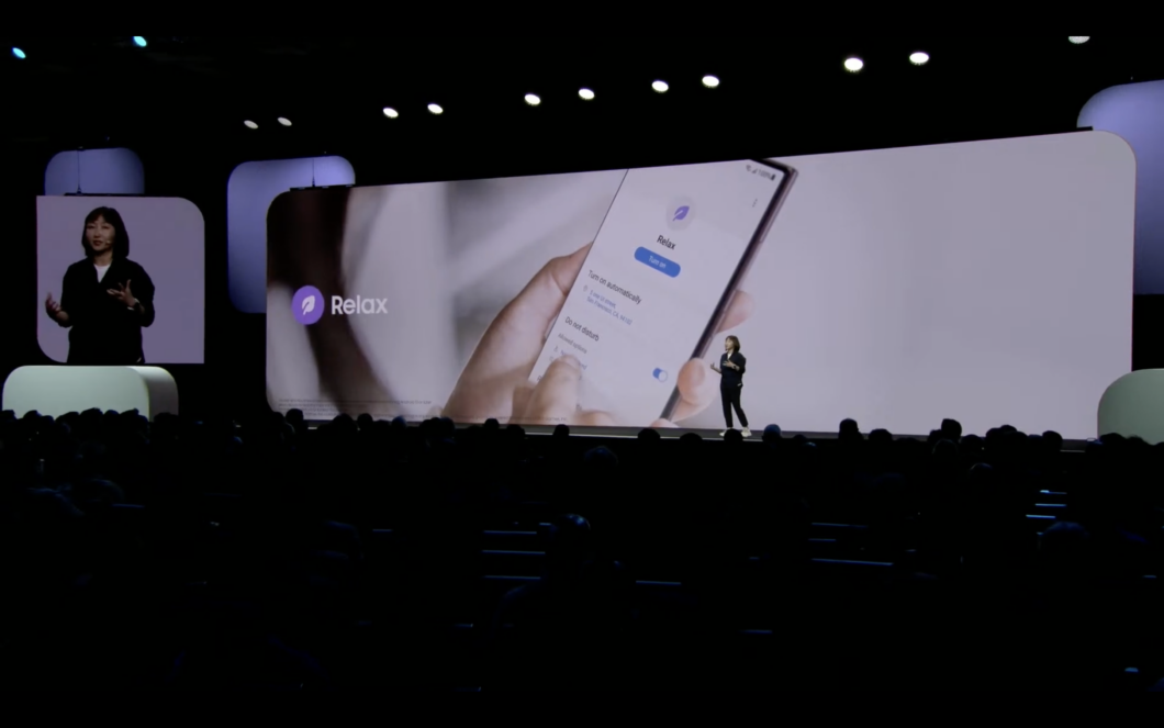 One UI 5 traz modos para ajustar ações do celular automaticamente (Imagem: Reprodução/Samsung)