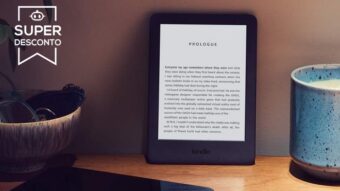 Amazon faz oferta relâmpago do Kindle de 10ª geração, que continua valendo a pena
