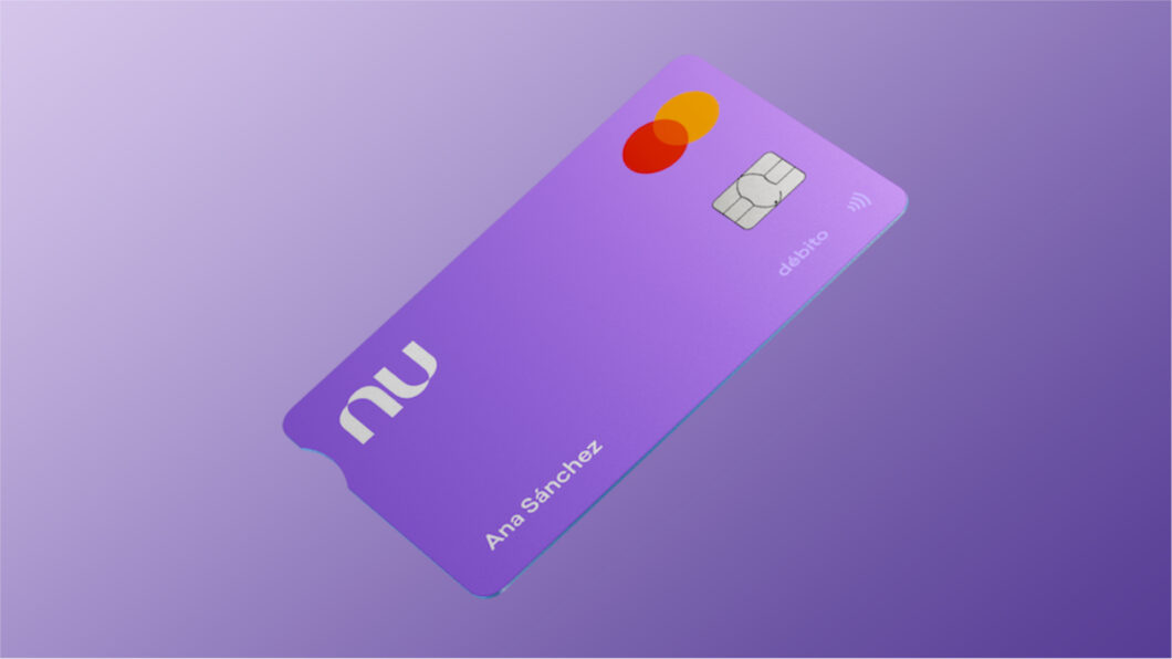 La tarjeta de débito Cuenta Nu tendrá opciones físicas y virtuales (Imagen: Divulgación/Nubank)