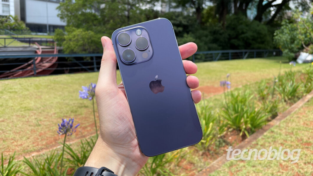 iPhone 14 Pro cameras (image: Emerson Alecrim/Tecnoblog)