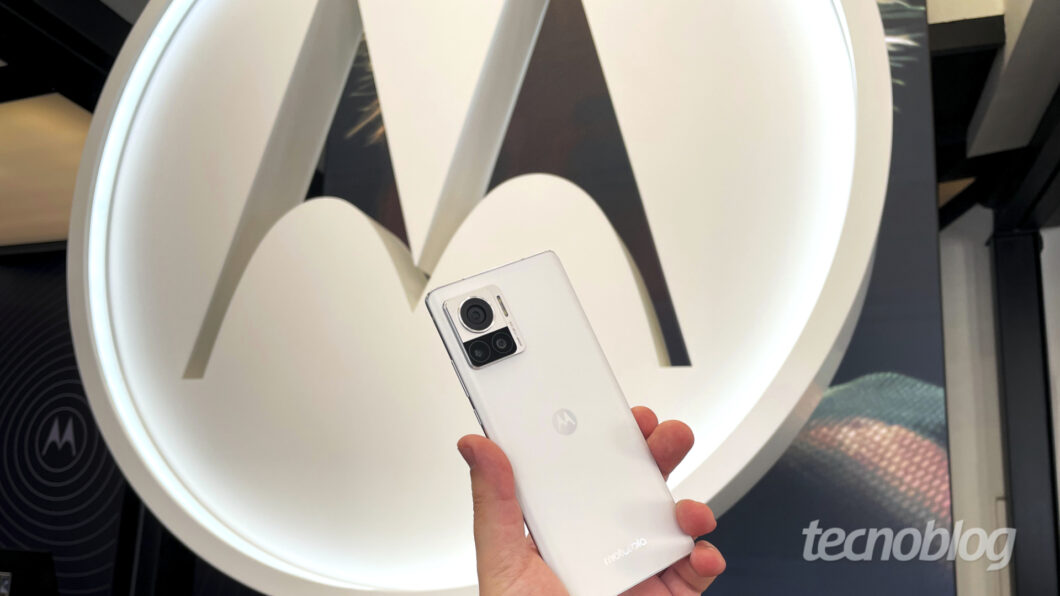 Motorola revela conta digital integrada ao celular: o Dimo (Imagem: Bruno Gall De Blasi/Tecnoblog)