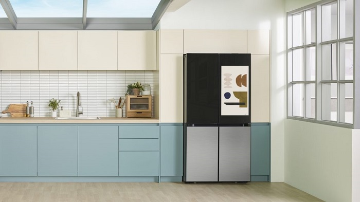 Muito mais do que uma geladeira: Samsung lança refrigerador inteligente com tela de 32" / Samsung / Divulgação