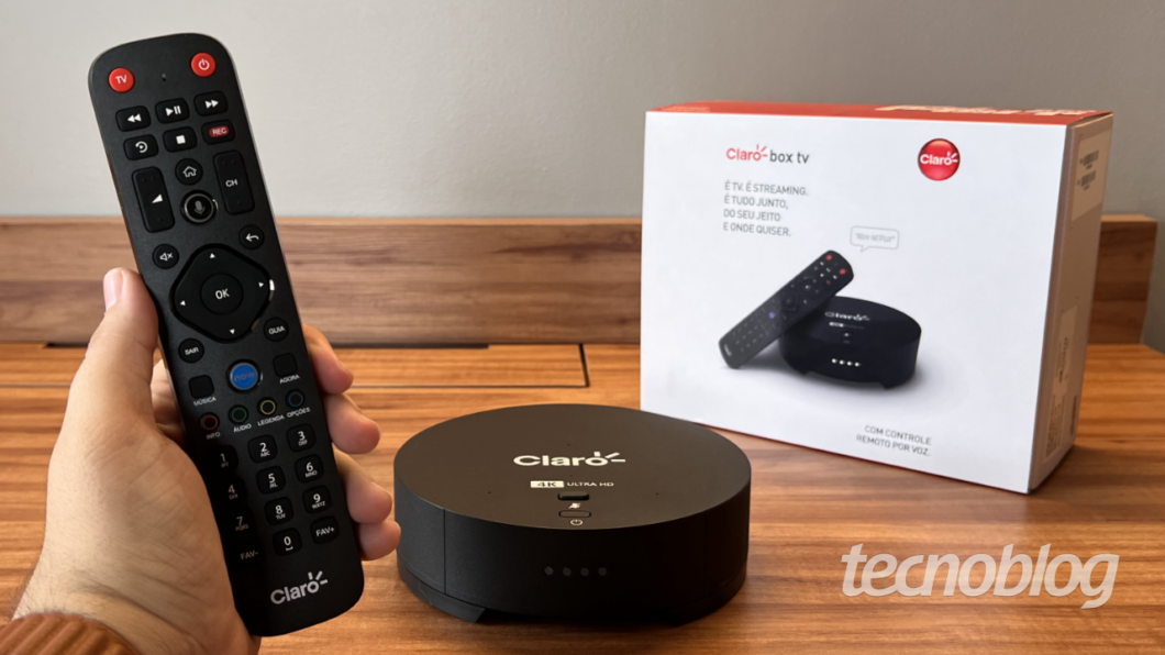 Decodificador do Claro TV+ Box inclui controle remoto Bluetooth com comando de voz