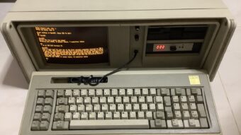 ChatGPT rodando em computador IBM de 1984? Sim, é possível