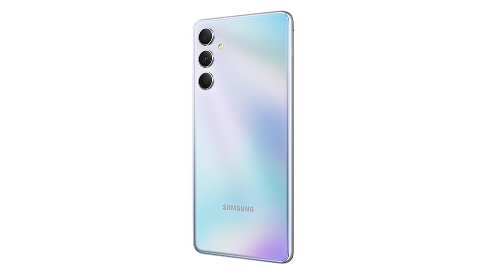 Galaxy M54 5G chega na cor azul e prata (Imagem: Divulgação/Samsung)