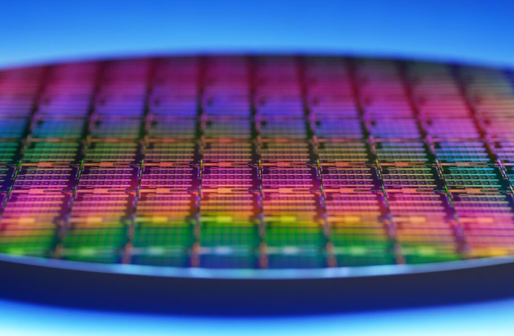Wafer de chips (imagem ilustrativa: divulgação/Intel)