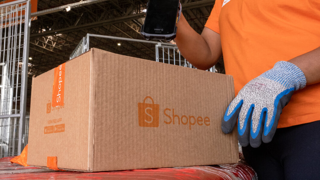 Caixa de entrega da Shopee