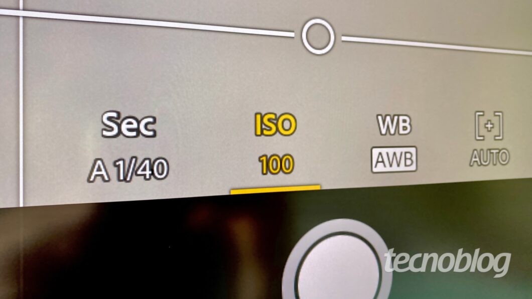 ISO adjustment on camera