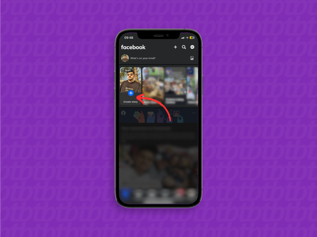 Acesse a seção de stories do Facebook para adicionar um link. O menu fica localizado no topo da página.