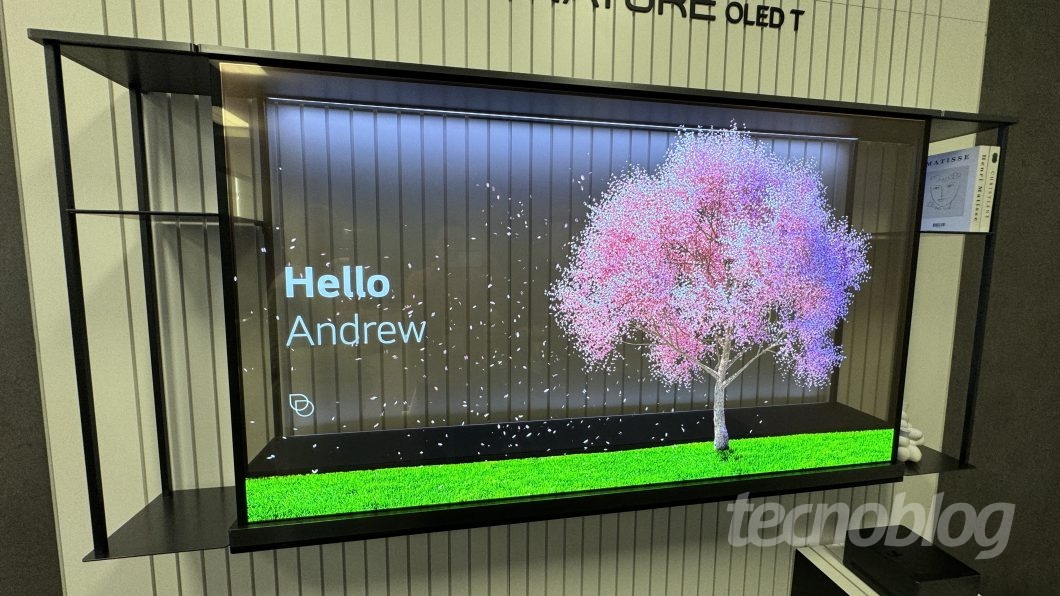 TV OLED T em exposição na CES 2024