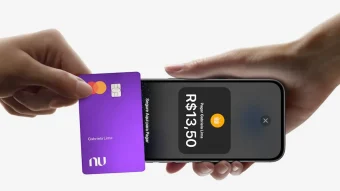 Nubank transforma iPhone em maquininha de cartão para clientes PJ