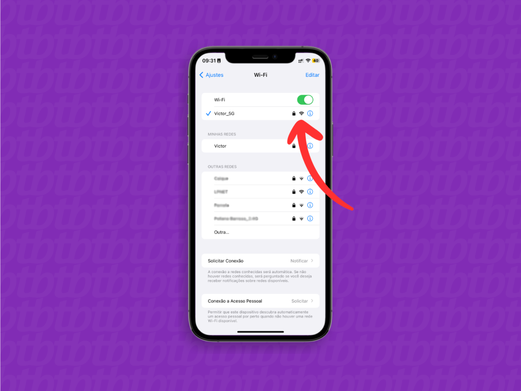 Captura de tela do iOS mostra como acessar as opções da rede Wi-Fi conectada ao dispositivo