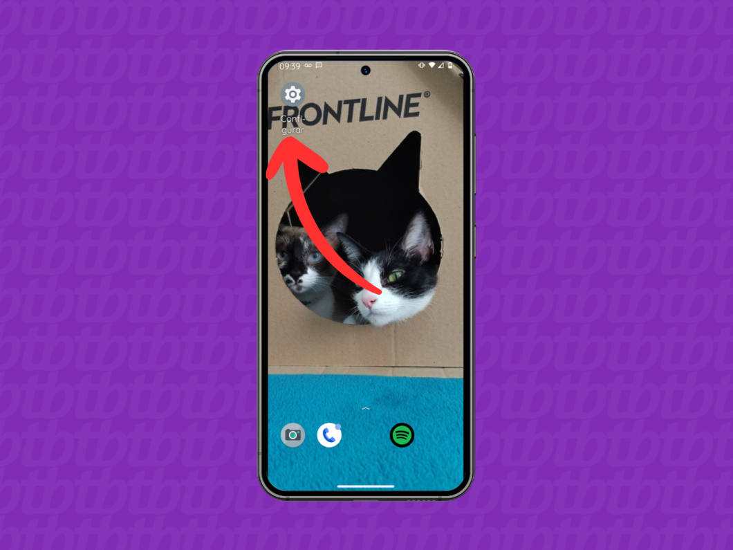 Captura de tela do celular Motorola mostra como acessar a opção "Configurar"