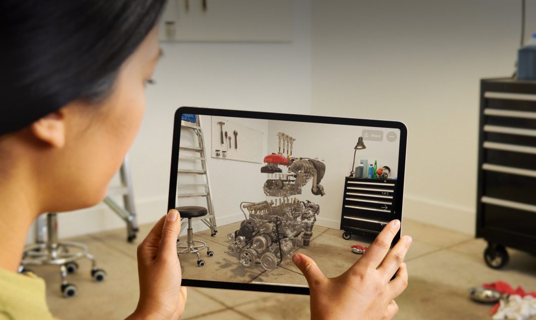 iPad de 10ª geração tem recursos de realidade aumentada (Imagem: Divulgação/Apple)