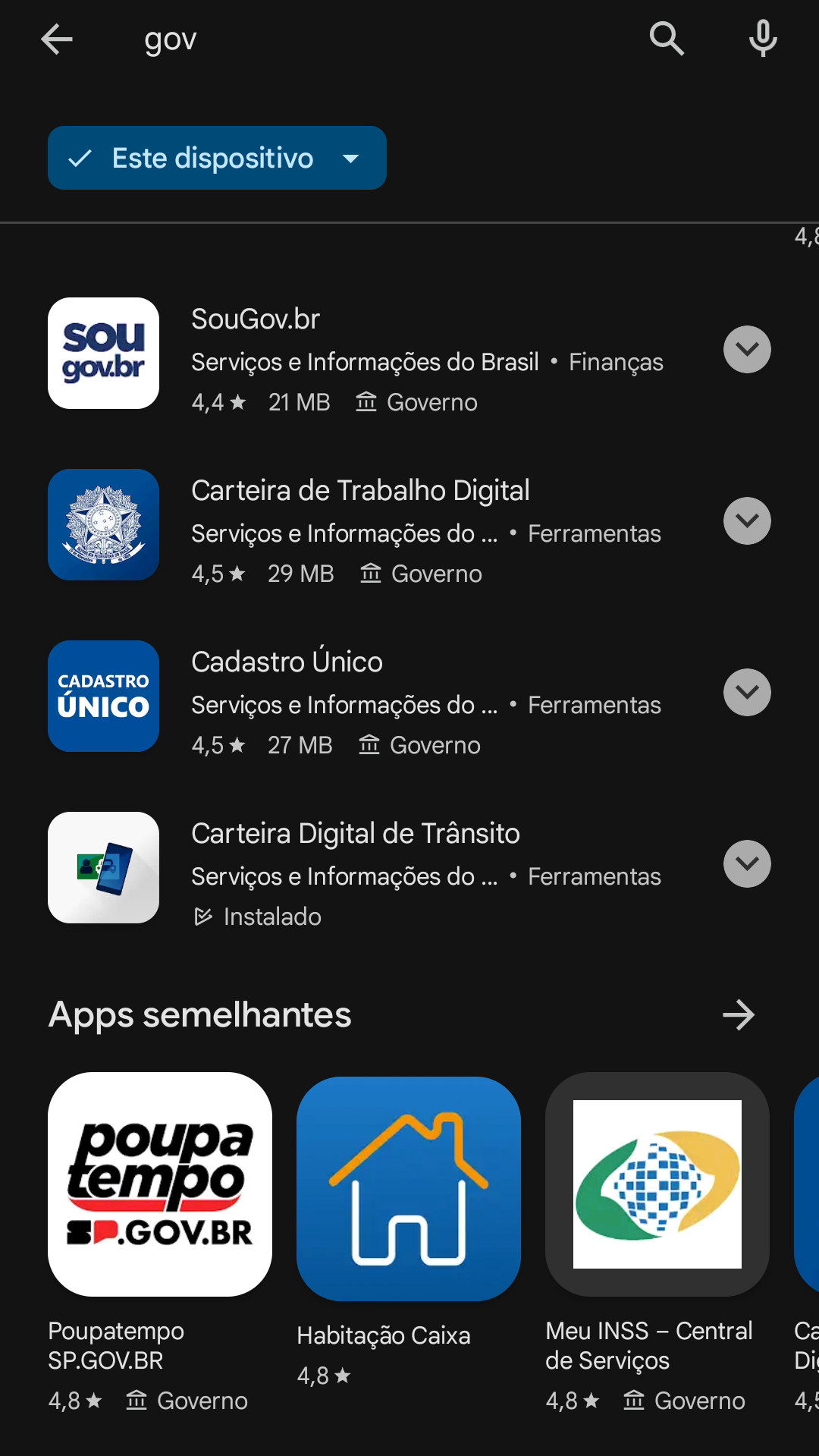 Página de buscas da Google Play Store com alguns apps identificados com o selo "Governo"