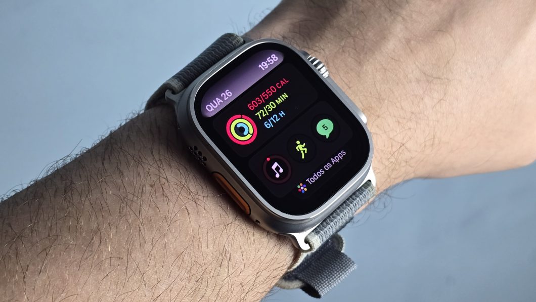 Apple Watch Ultra 2 no pulso