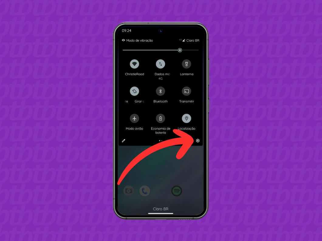 Captura de tela do celular Motorola mostra como acessar as opções no menu rápido do Android