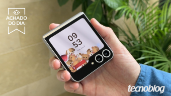 Celular dobrável da Samsung com tela de 6,7 polegadas, Galaxy AI e 256 GB de espaço interno sai por R$ 3.599; saiba como aproveitar a oferta