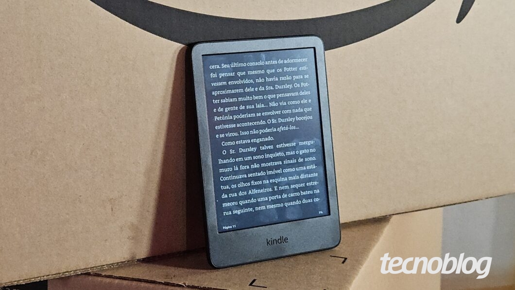 Kindle 2024 (Imagem: Laura Canal/Tecnoblog)