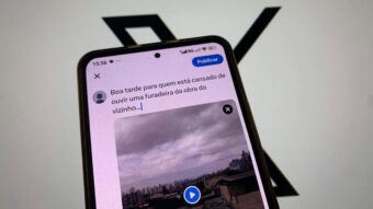 Publicar ou incorporar um vídeo no X (Twitter) permite o compartilhamento de mídias em formato de videoclipe por meio de tweets