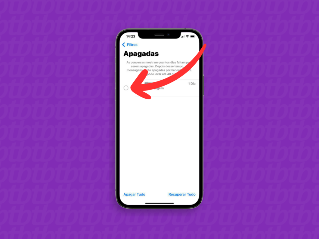 Captura de tela do aplicativo Mensagens do iPhone mostra como selecionar um SMS deletado