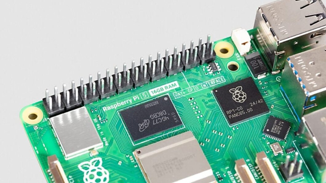 Raspberry Pi 5 com 16 GB de RAM