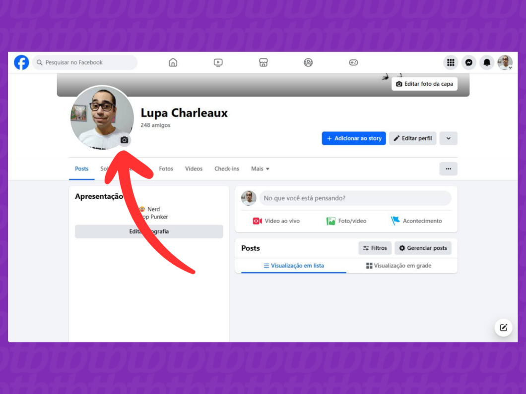 Captura de tela do site Facebook mostra como abrir a opção para trocar a foto de perfil