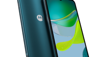 O Motorola Moto E13 oferece uma tela IPS LCD de 6,5 polegadas com resolução de 720×1600, ideal para uso básico. Equipado com memória RAM de 2 GB ou 4 GB […]
