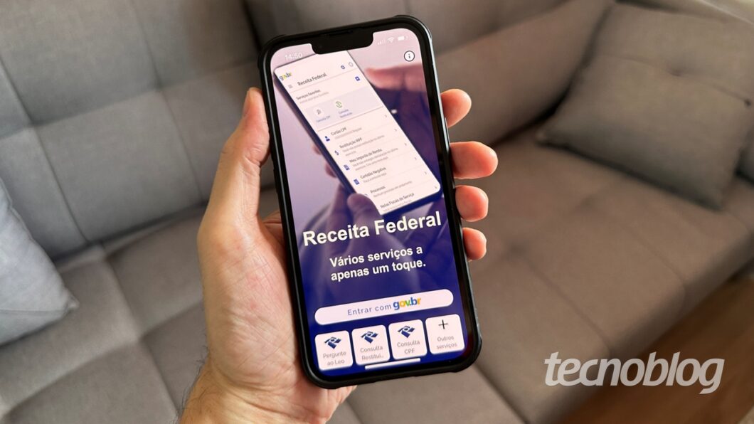 iPhone mostrando o aplicativo Receita Federal
