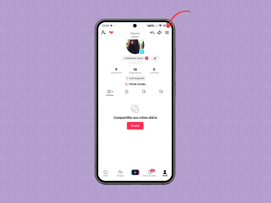 Abrindo o menu de três linhas do TikTok