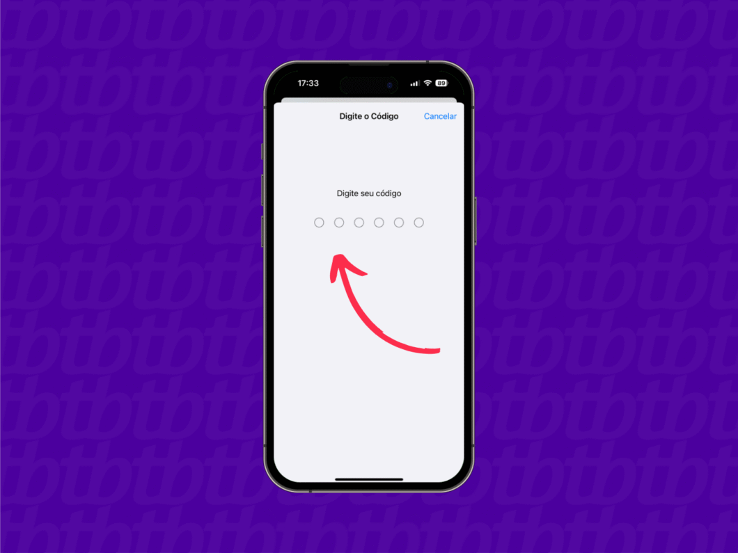Tela do iPhone solicitando o código de acesso com interface de seis dígitos