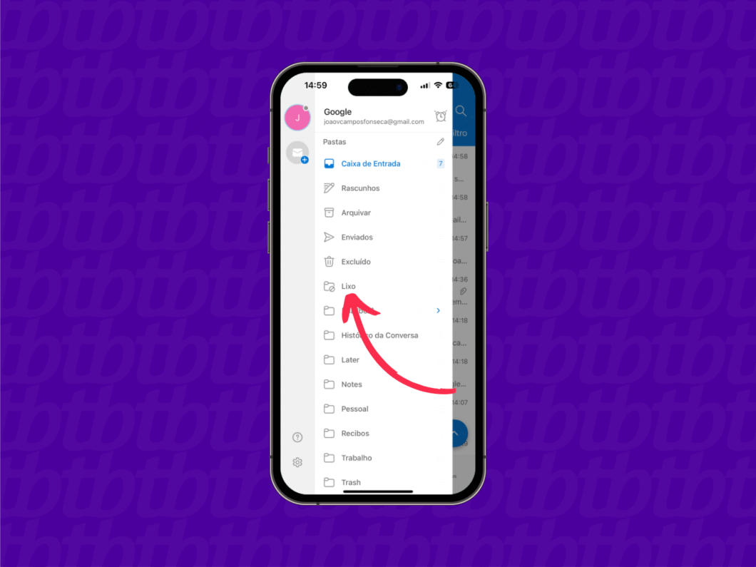 Lista de pastas no app do Outlook com a seta apontando para a pasta “Lixo”